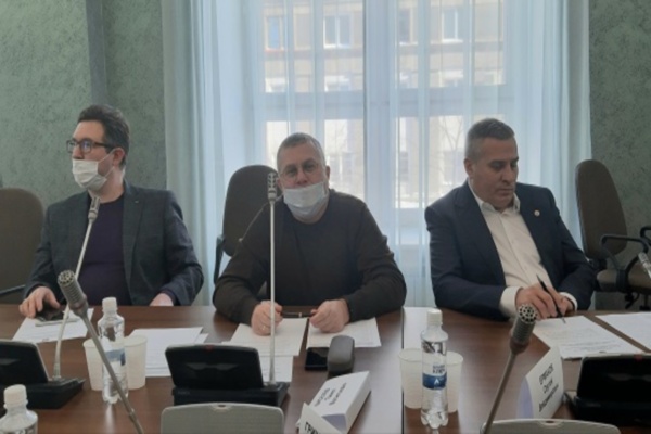 ОЭС_Ларина Мозолев Ермаков_2_555.jpg