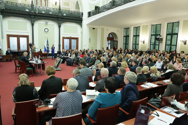 3ddefa7921c938a0593e01eaa55d2349.jpg 3ddefa7921c938a0593e01eaa55d2349.jpg